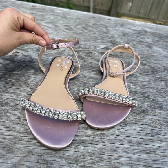 Badgley Mishka Daria Pearl and Crystal Flat Sandals Pastel Pink ‎ size 6.5 - Picture 1 of 8